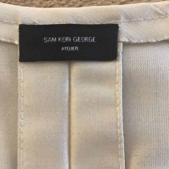 Beautiful fit satin blouse made by Sam Kori George .size 6 one an only - Picture 3 of 3